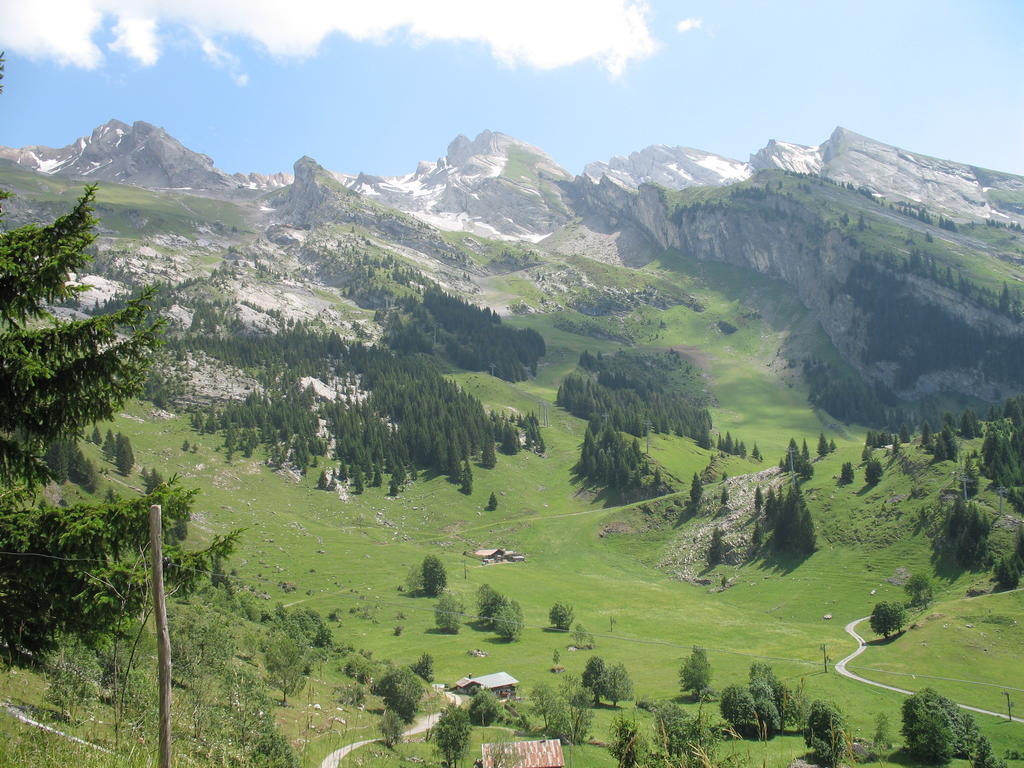 Hotel Bellachat Clusaz Zewnętrze zdjęcie